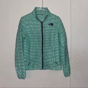 north face light jacket